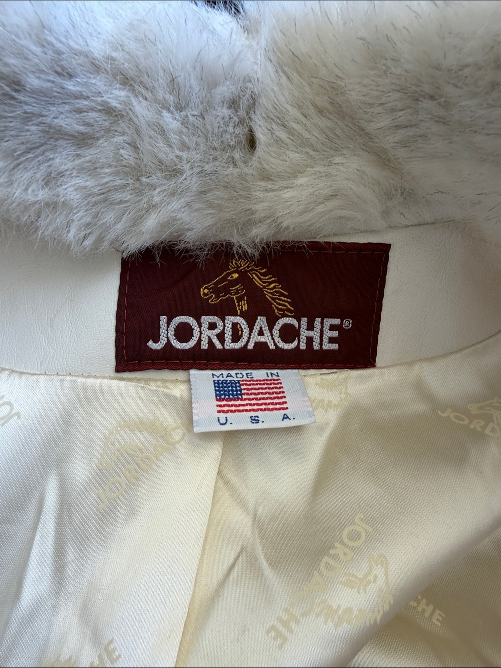 Vintage  Jordache Cream Faux Fur Coat for Women - Picture 7 of 10